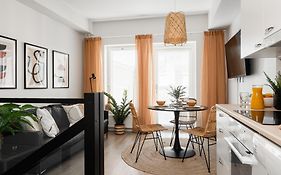 Borg Itäpuisto | Downtown Urban Loft 3-Room, Balcony, 2 TVs, Free Parking